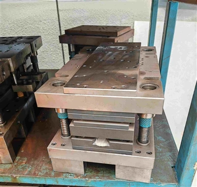 Press Stempling Dies